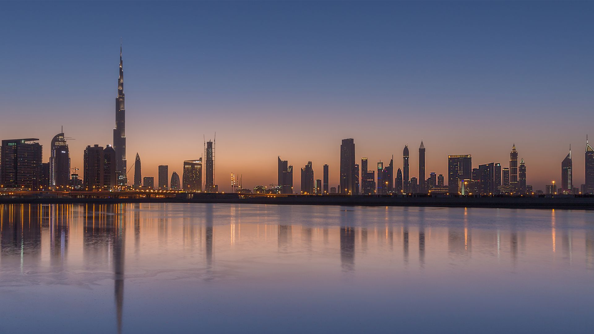 Dubai Luxury Neighbourhood Guide: Palm Jumeirah, Dubai Marina, Downtown & Where to Stay